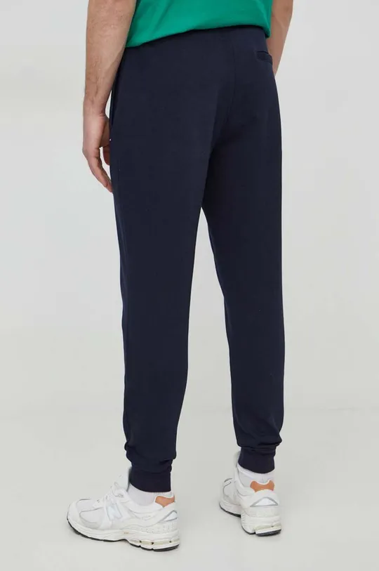 Спортивные штаны Tommy Hilfiger Основной материал: 73% Хлопок, 27% Полиэстер Резинка: 95% Хлопок, 5% Эластан