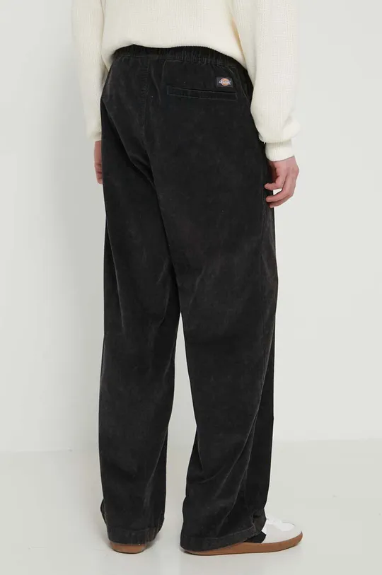 Вельветовые брюки Dickies CHASE CITY PANT Основной материал: 57% Хлопок, 42% Полиэстер, 1% Эластан Подкладка кармана: 70% Полиэстер, 30% Хлопок