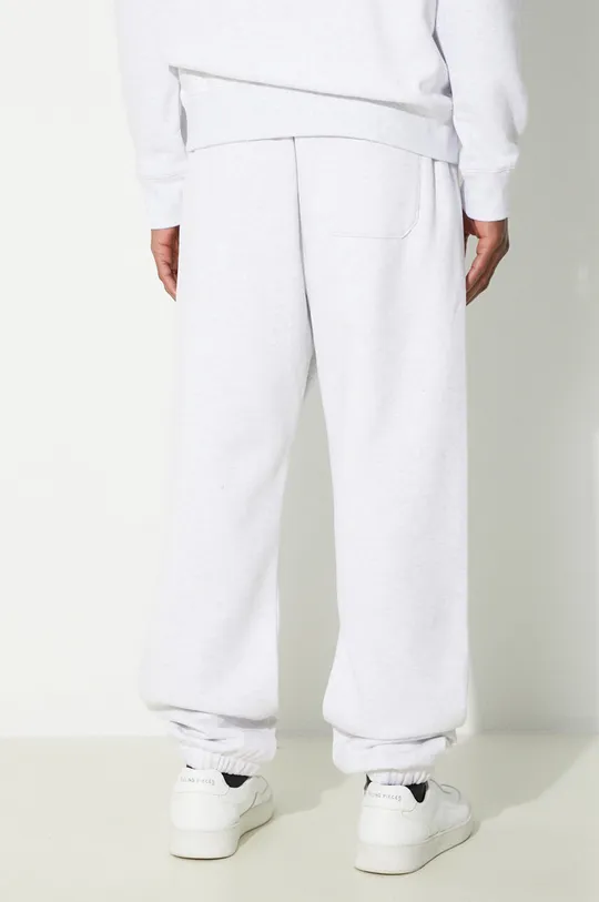Спортен панталон Carhartt WIP Chase Sweat Pant Основен материал: 58% памук, 42% полиестер Подплата: 100% памук Кант: 96% памук, 4% еластан
