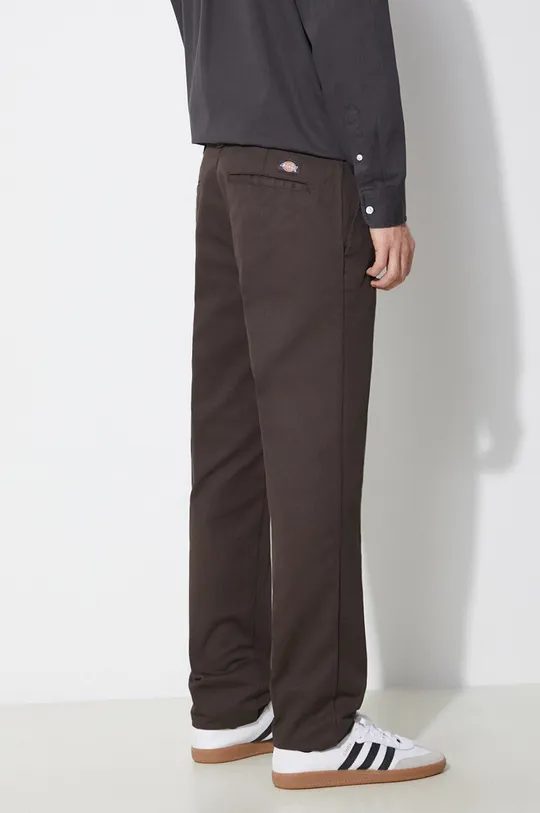 Dickies trousers 872 Main: 65% Polyester, 35% Cotton Pocket lining: 75% Polyester, 25% Cotton