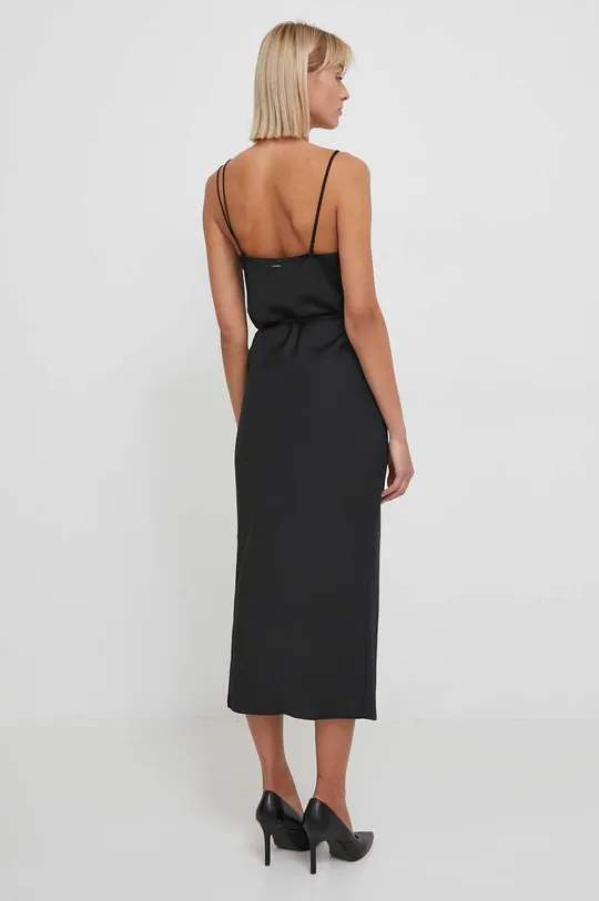 Сукня Calvin Klein Основний матеріал: 100% Поліестер Підкладка: 100% Віскоза