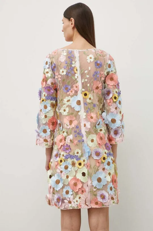 Šaty Bruuns Bazaar CardamineBBKeira dress Základná látka: 100 % Polyester Podšívka: 100 % Viskóza