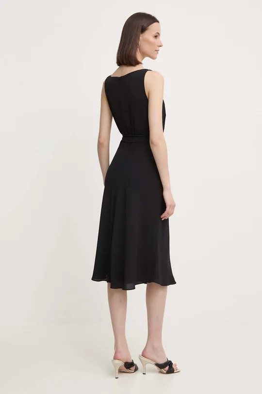 Šaty Lauren Ralph Lauren Základná látka: 97 % Recyklovaný polyester , 3 % Elastan Podšívka: 100 % Recyklovaný polyester
