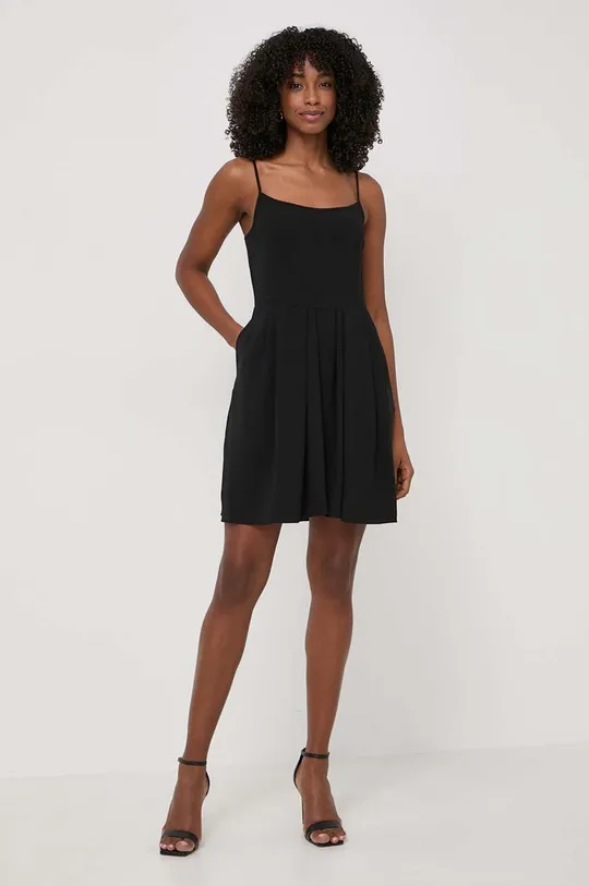 Платье Armani Exchange чёрный