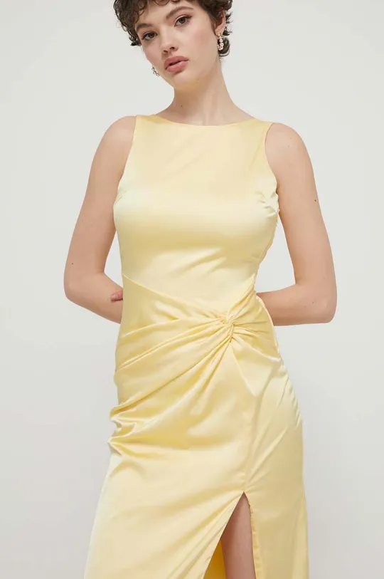 sárga Abercrombie & Fitch ruha