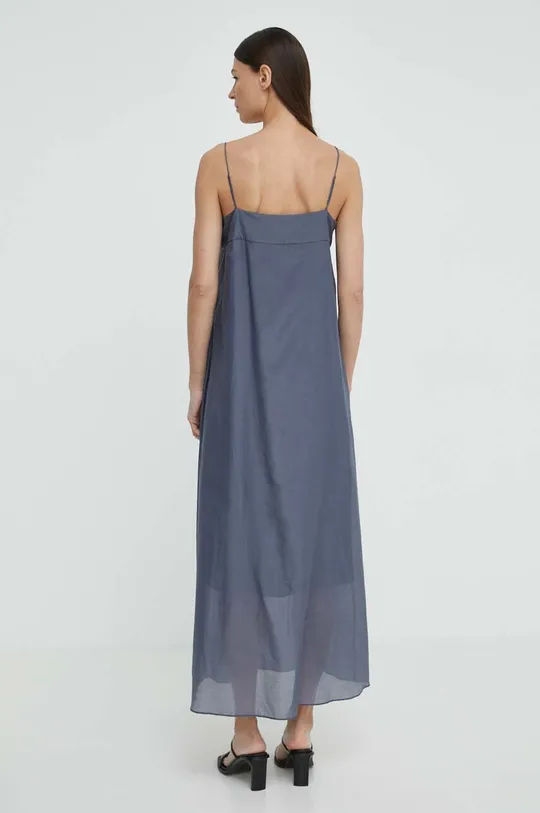 Φόρεμα από συνδιασμό μεταξιού Lovechild Κύριο υλικό: 70% Βαμβάκι, 30% Μετάξι Φόδρα: 100% Βισκόζη