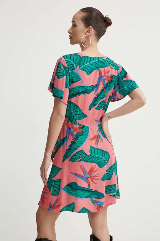 Платье Superdry Основной материал: 100% Вискоза Вставки: 100% Хлопок