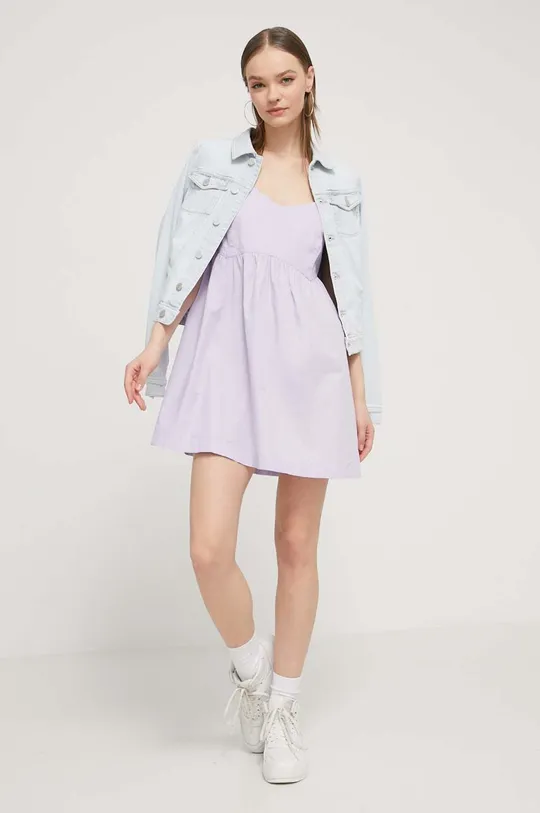 Tommy Jeans sukienka bawełniana fioletowy