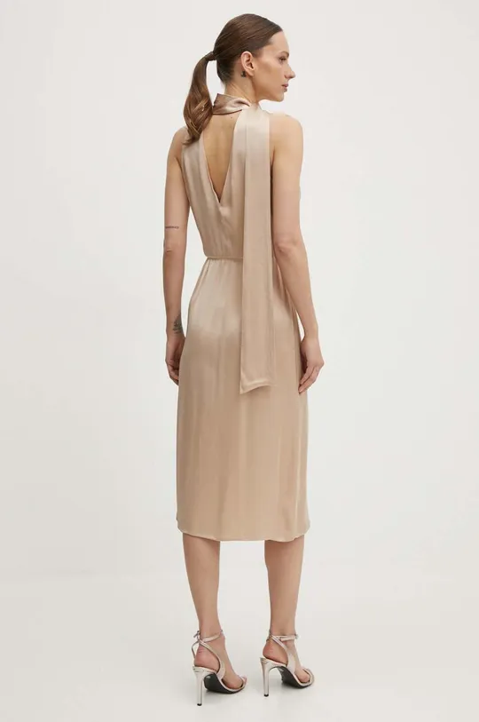 Φόρεμα Sisley Κύριο υλικό: 100% Βισκόζη Φόδρα: 100% Πολυεστέρας