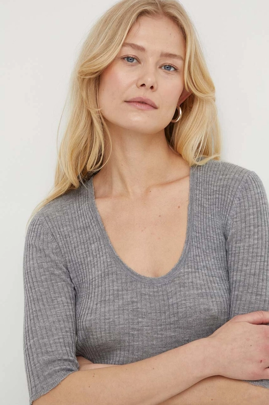 Шерстяная футболка By Malene Birger цвет серый | ANSWEAR.ua