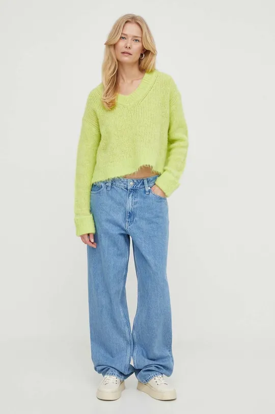 Vlnený sveter American Vintage zelená