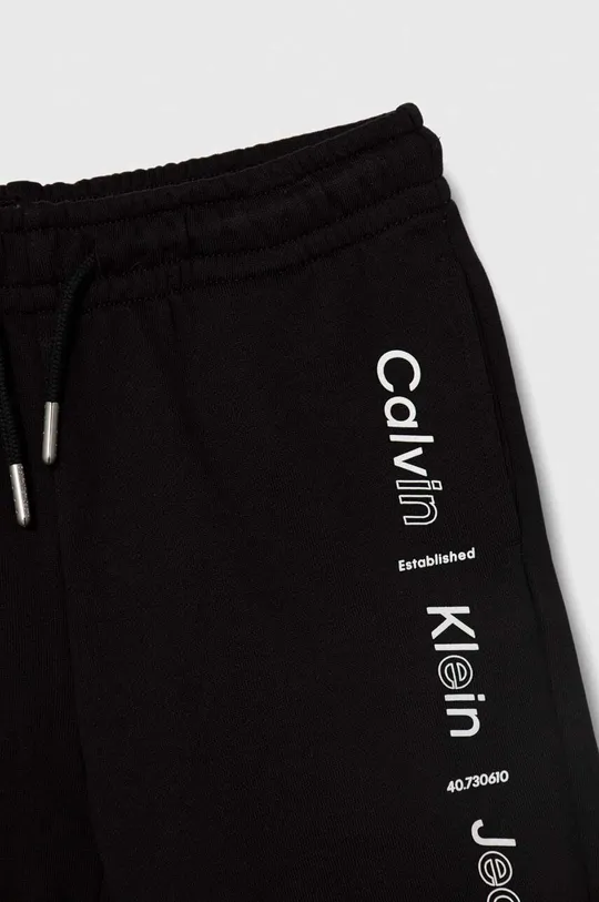 Otroške bombažne kratke hlače Calvin Klein Jeans 100 % Bombaž