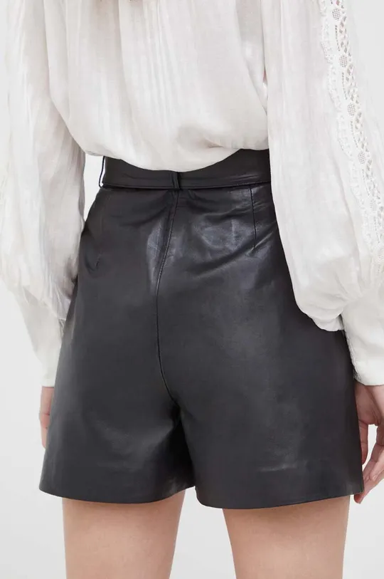 Kožené krátke nohavice Bruuns Bazaar Základná látka: 100 % Jahňacia koža Podšívka: 100 % Polyester