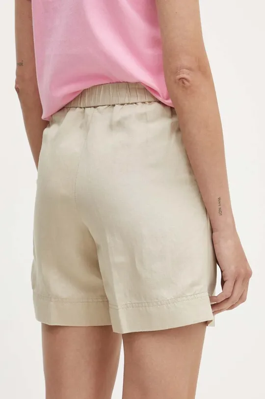 Lanene kratke hlače Gant Glavni material: 53 % Lan, 47 % Viskoza Podloga žepa: 65 % Poliester, 35 % Bombaž