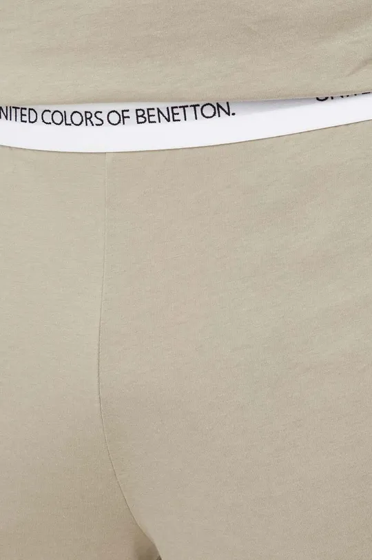 bézs United Colors of Benetton pamut rövidnadrág otthoni viseletre