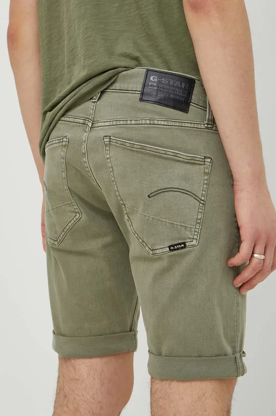 Jeans kratke hlače G-Star Raw Glavni material: 91 % Bombaž, 7 % Elastomultiester, 2 % Elastan Podloga žepa: 50 % Organski bombaž, 50 % Recikliran poliester