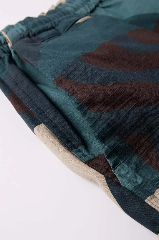 зелен Памучен къс панталон by Parra Distorted Camo Shorts