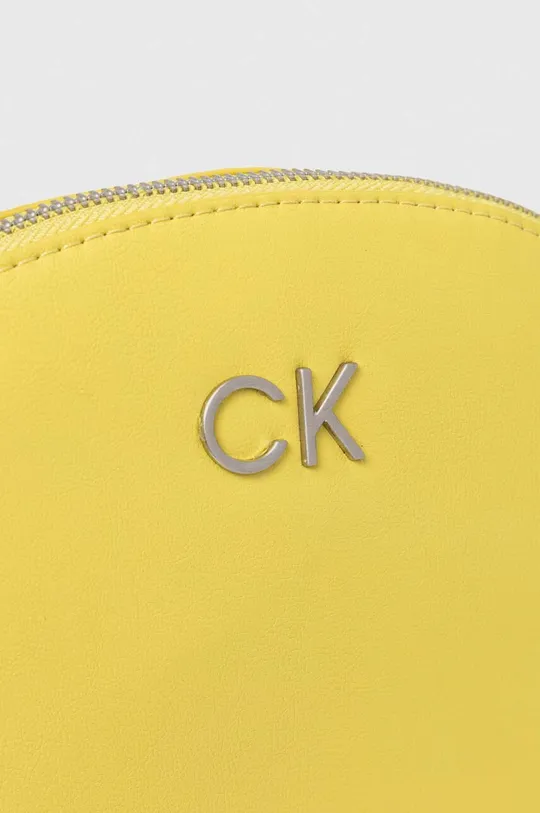 Сумочка Calvin Klein Основний матеріал: Поліуретан Підкладка: Поліестер