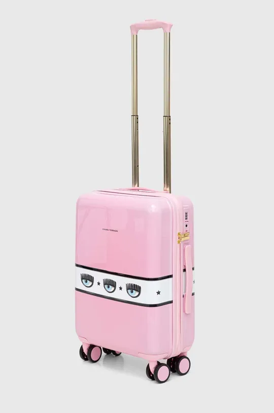 Chiara Ferragni valigia rosa