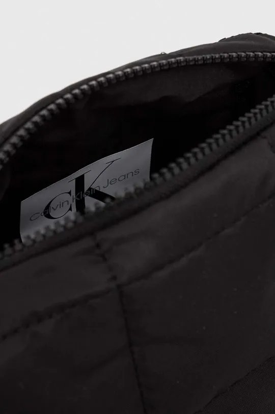 Otroška torbica za pas Calvin Klein Jeans Material 1: 100 % Poliester Material 2: 55 % Recikliran poliester, 45 % Poliester