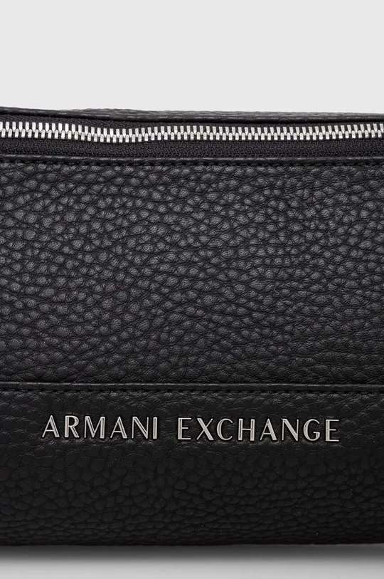 fekete Armani Exchange övtáska