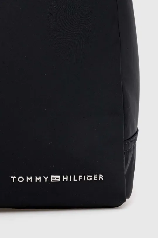 Сумка Tommy Hilfiger 99% Переработанный полиэстер, 1% Полиуретан