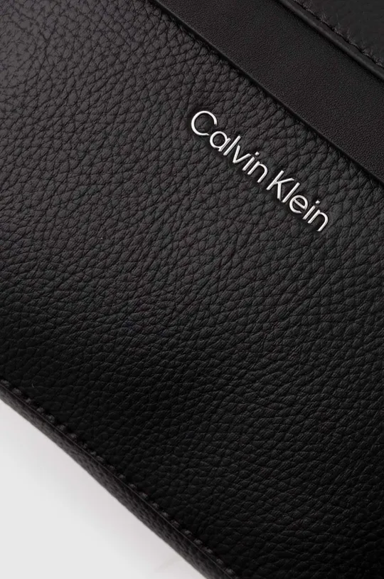 čierna Malá taška Calvin Klein