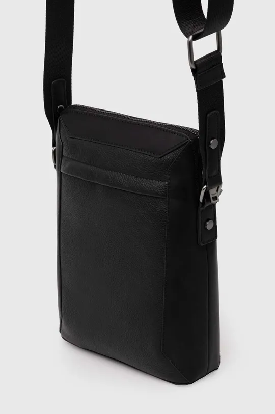 Кожаная сумка Liu Jo Основной материал: 100% Натуральная кожа Подкладка: 100% Полиэстер