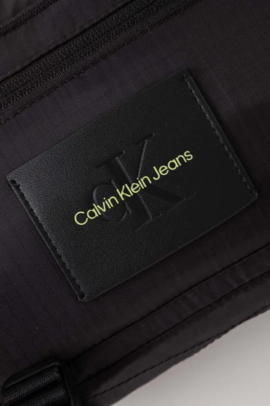 crna Torbica Calvin Klein Jeans