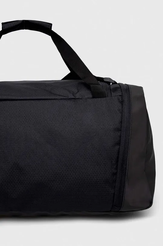 Športová taška adidas Performance Essentials 3S Dufflebag M Základná látka: 100 % Recyklovaný polyester Vnútro: 100 % Termoplastický elastomér Podšívka: 100 % Recyklovaný polyester Podšívka: 100 % Polyetylén
