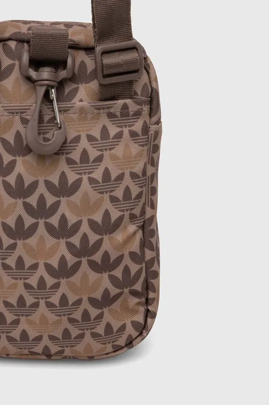 Malá taška adidas Originals Základná látka: 100 % Recyklovaný polyester Podšívka: 100 % Polyetylén
