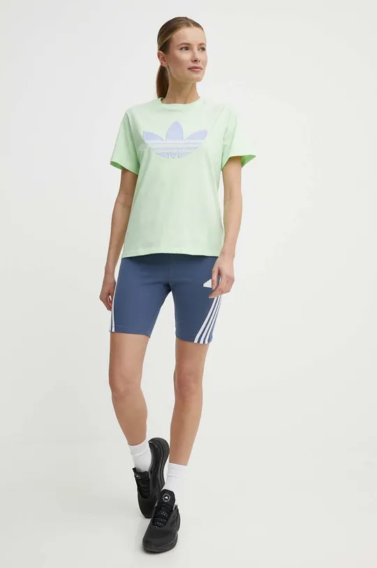 Хлопковая футболка adidas Originals зелёный