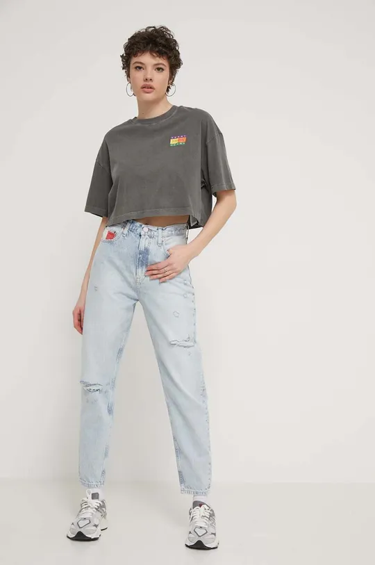 Βαμβακερό μπλουζάκι Tommy Jeans γκρί