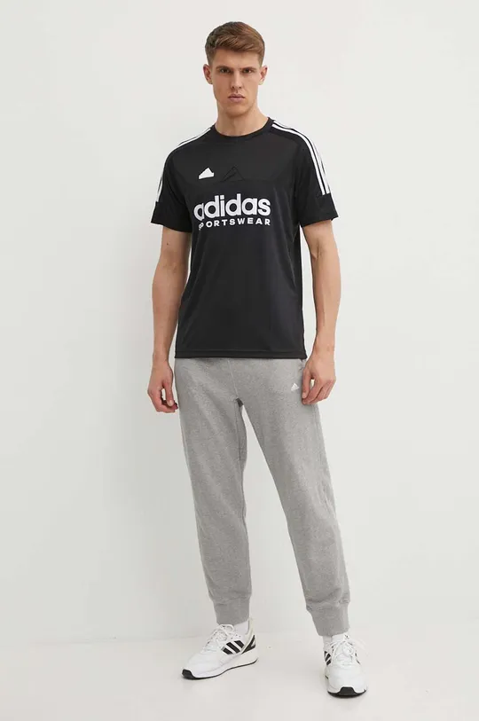 adidas edzős póló Tiro fekete