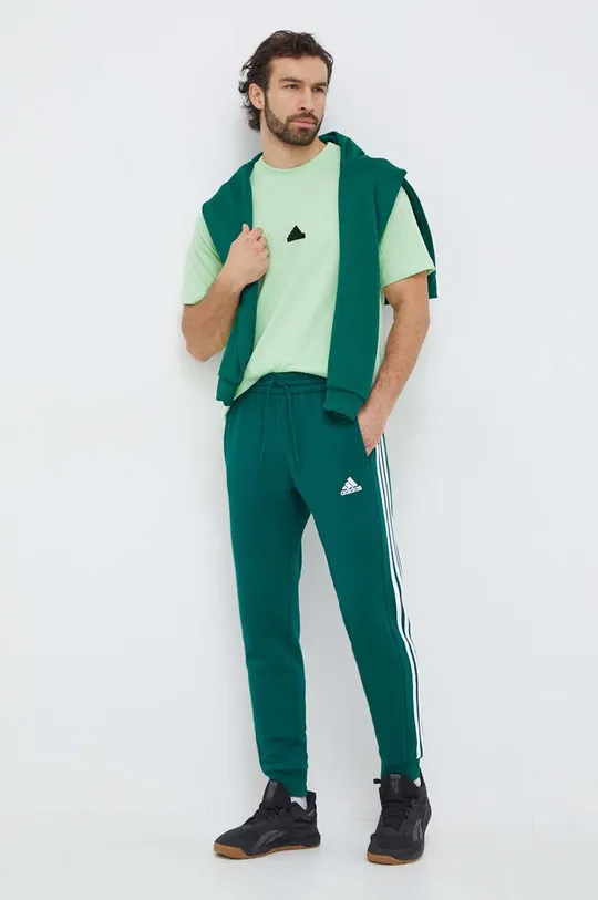 Футболка adidas ZNE зелений