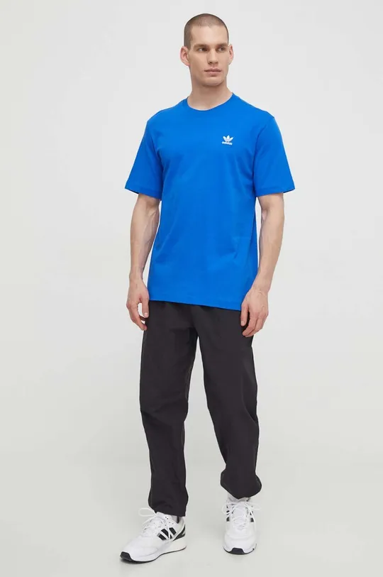 Хлопковая футболка adidas Originals Essential Tee голубой