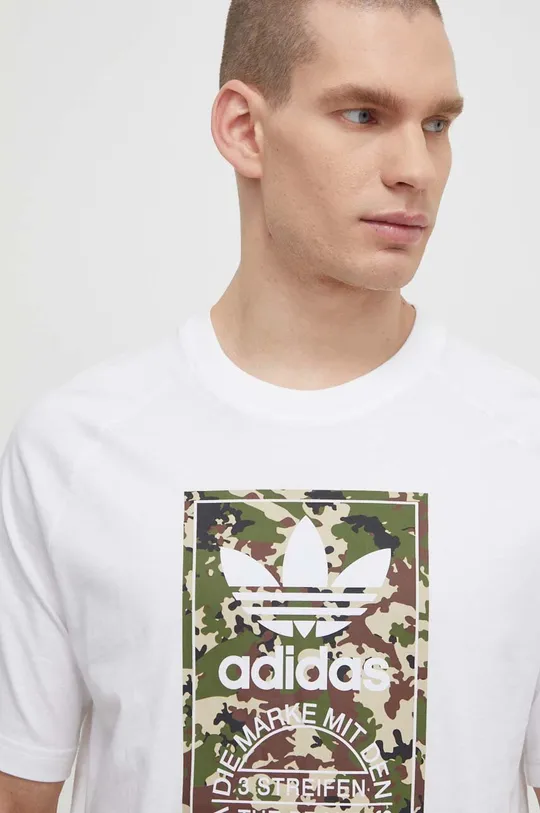 biela Bavlnené tričko adidas Originals Camo Tongue Tee