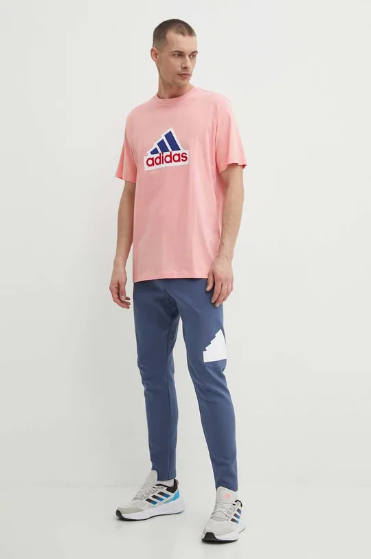 Хлопковая футболка adidas розовый