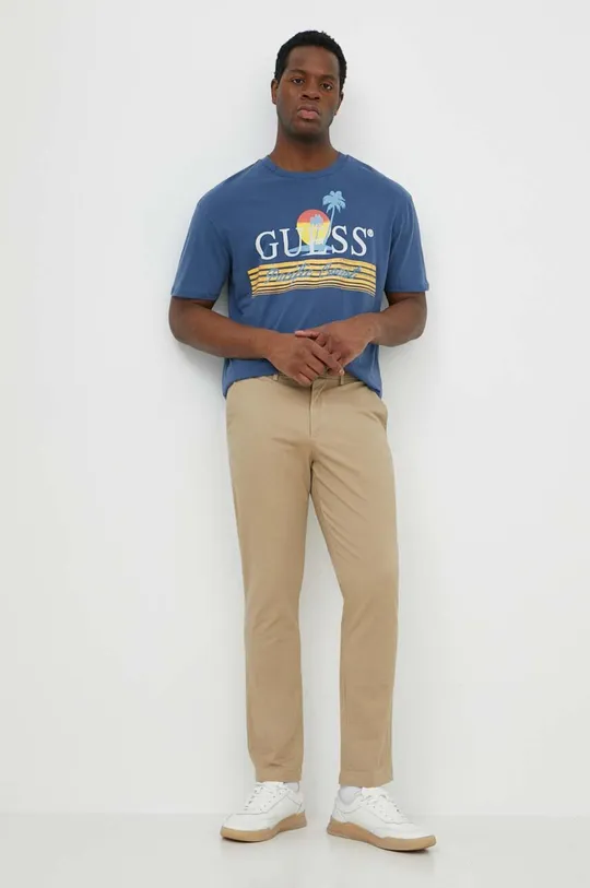 Bombažna kratka majica Guess PACIFIC mornarsko modra