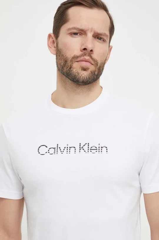 bela Bombažna kratka majica Calvin Klein Moški