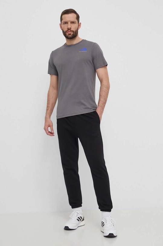 The North Face t-shirt in cotone grigio