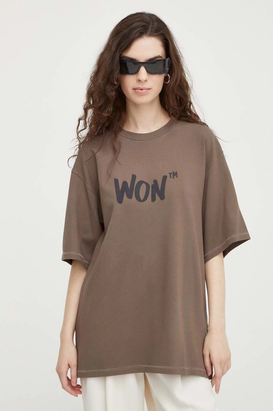 Won Hundred t-shirt 82 % Wiskoza ze zrównoważonej produkcji, 16 % Nylon z recyklingu, 2 % Elastan