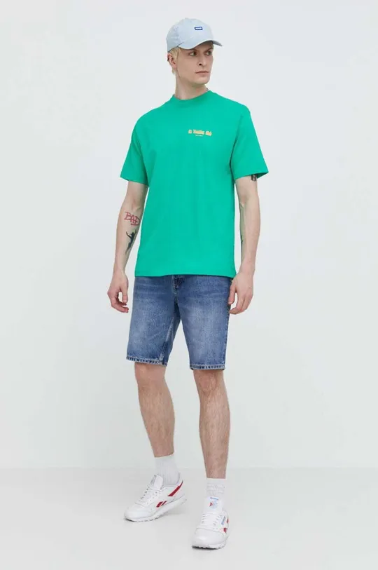 Βαμβακερό μπλουζάκι On Vacation Beach Day πράσινο