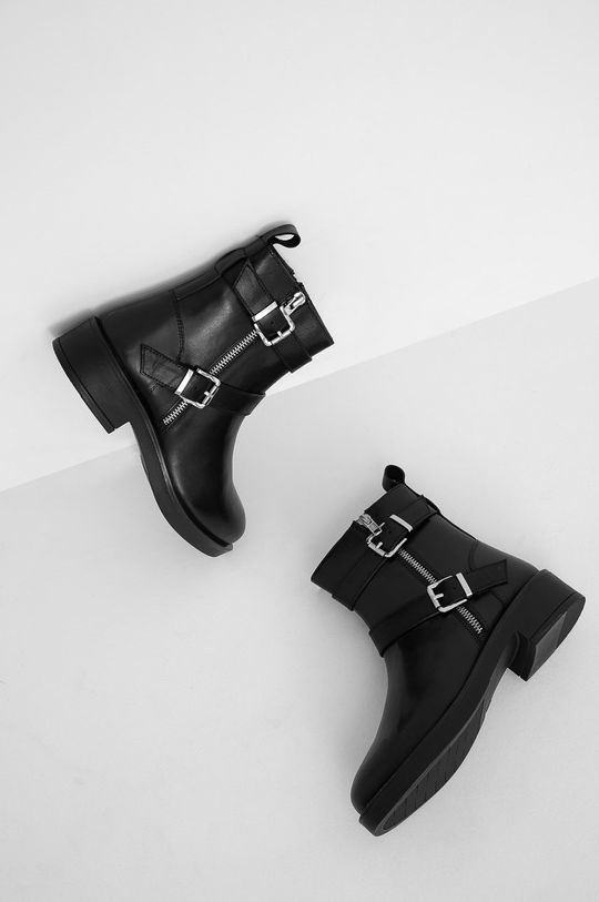 Answear Lab - Kožené kotníkové boty černá