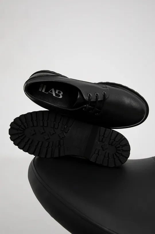 μαύρο Δερμάτινα κλειστά παπούτσια Answear Lab