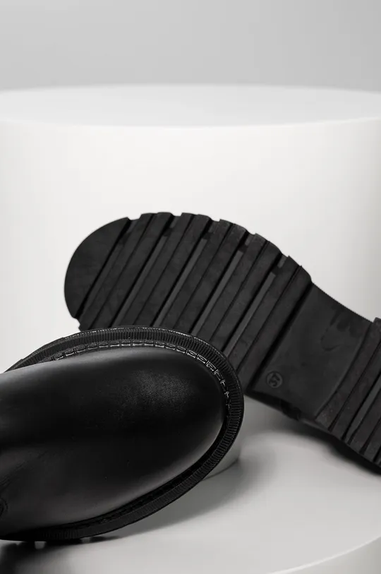 Δερμάτινες μπότες Answear Lab  Πάνω μέρος: Υφαντικό υλικό, Φυσικό δέρμα Εσωτερικό: Συνθετικό ύφασμα Σόλα: Συνθετικό ύφασμα