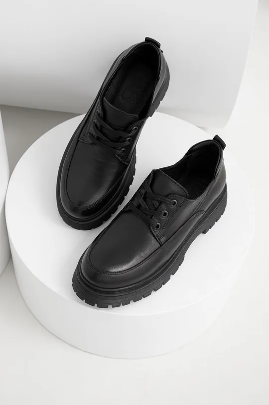 Шкіряні туфлі Answear Lab чорний