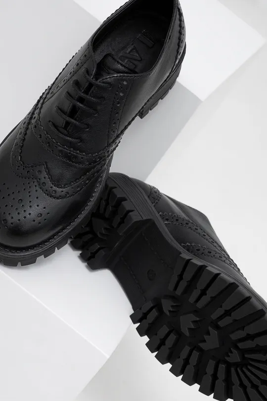 Δερμάτινα κλειστά παπούτσια Answear Lab μαύρο
