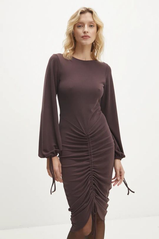 Answear Lab rochie midi maro WA24.SUD006