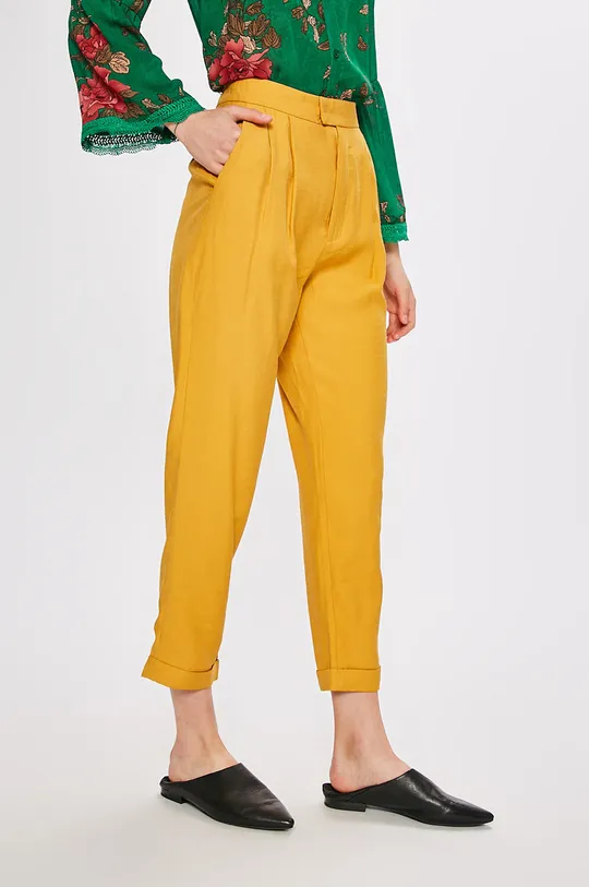 żółty Answear Lab - Spodnie Lizou Damski